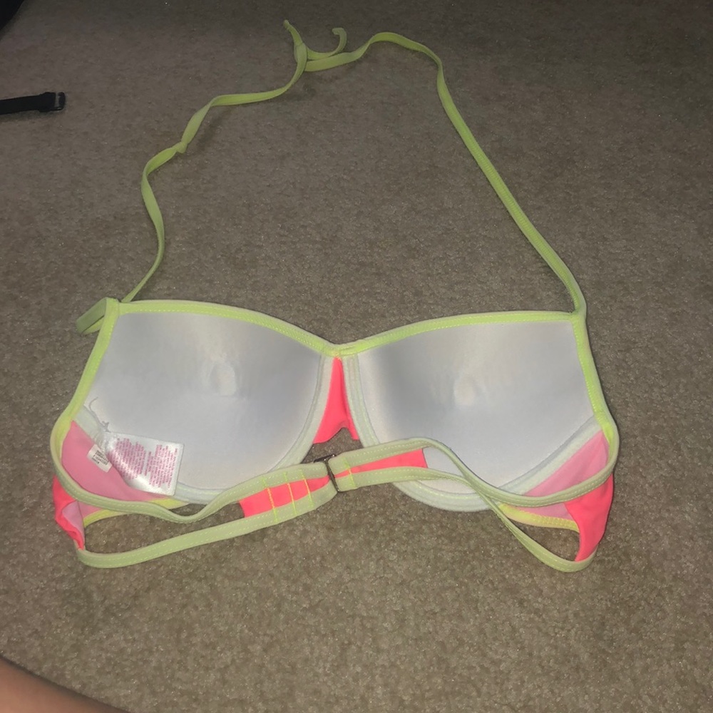 Bikini top - Picture 2 of 2